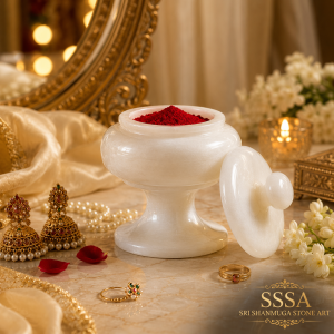 Pedestal Sindoor Box with Lid